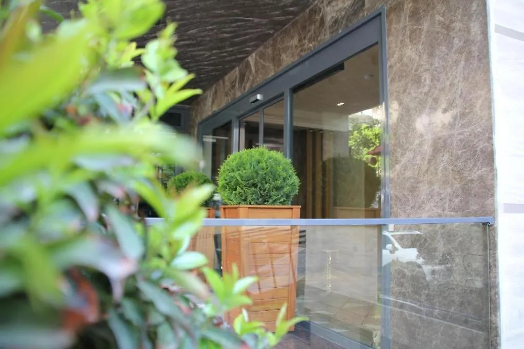 Home Boutique Hostel-1