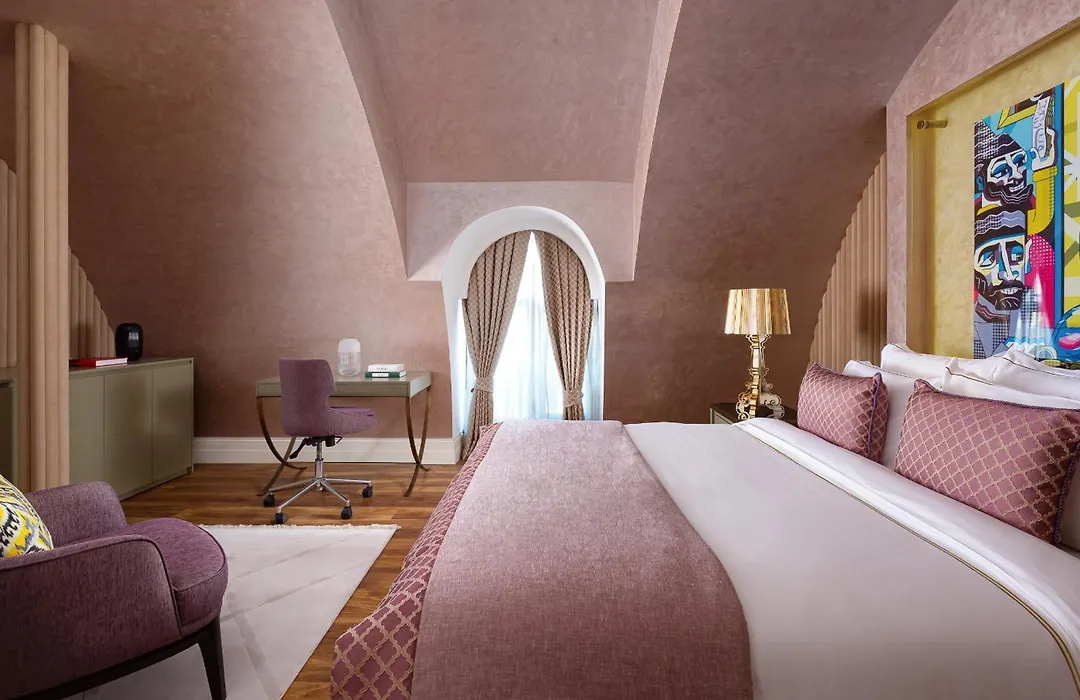 Art Gallery Hotel-1
