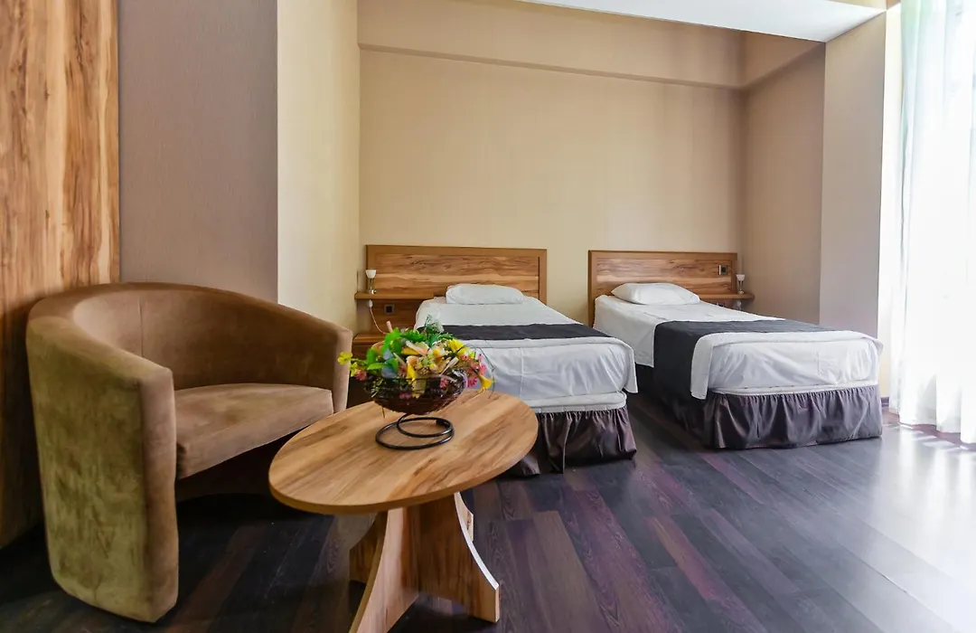 Diplomat Hotel Baku-1